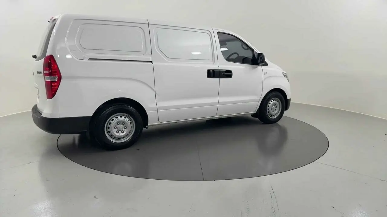 2019 Hyundai iLOAD Image 6