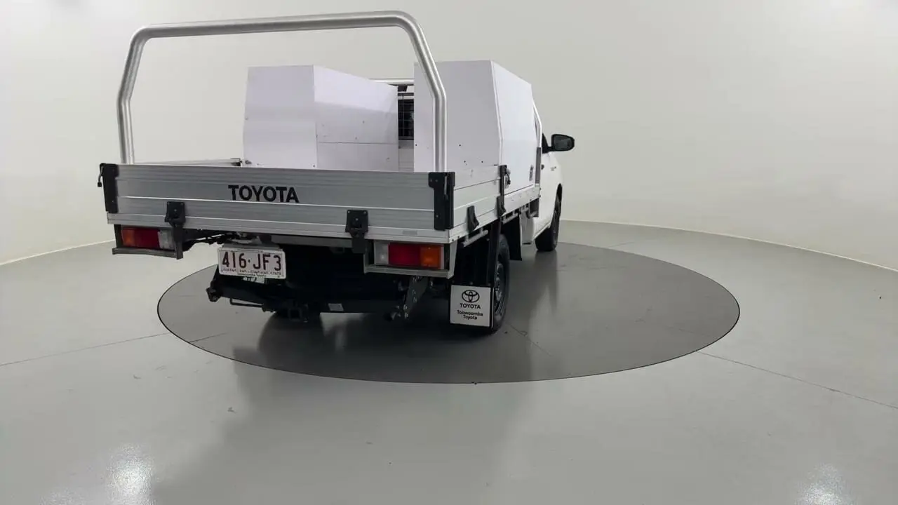 2019 Toyota Hilux Image 7