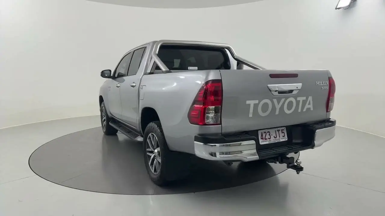 2019 Toyota Hilux Image 3