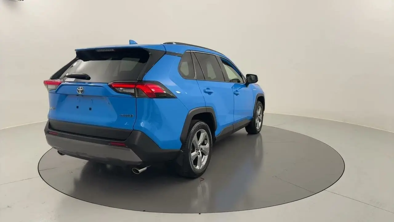 2021 Toyota RAV4 Image 5