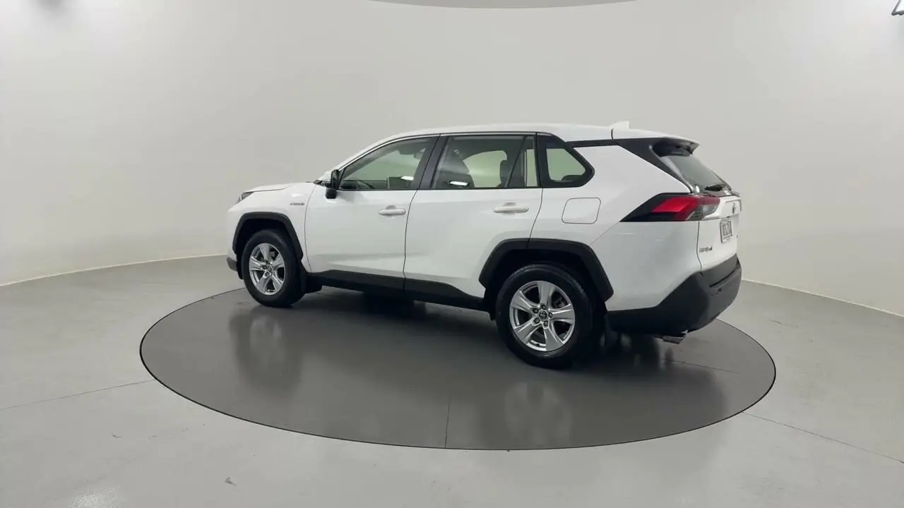 2020 Toyota RAV4 Image 3