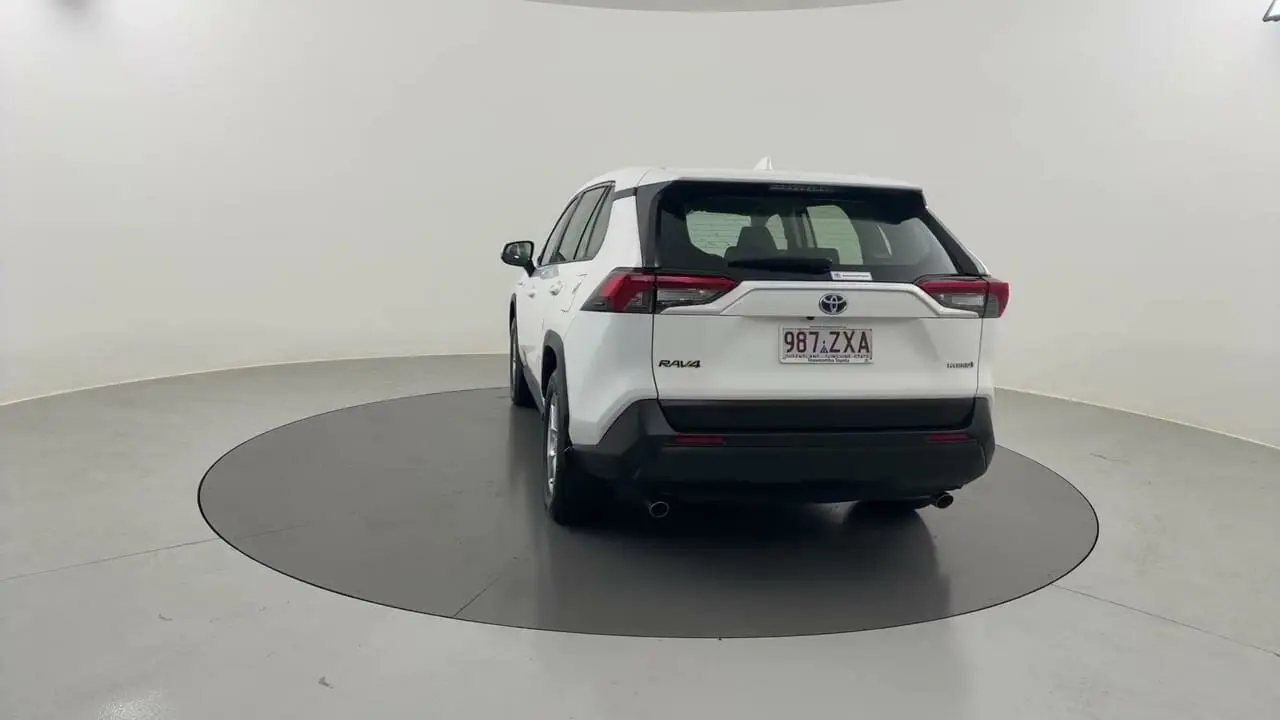 2020 Toyota RAV4 Image 4