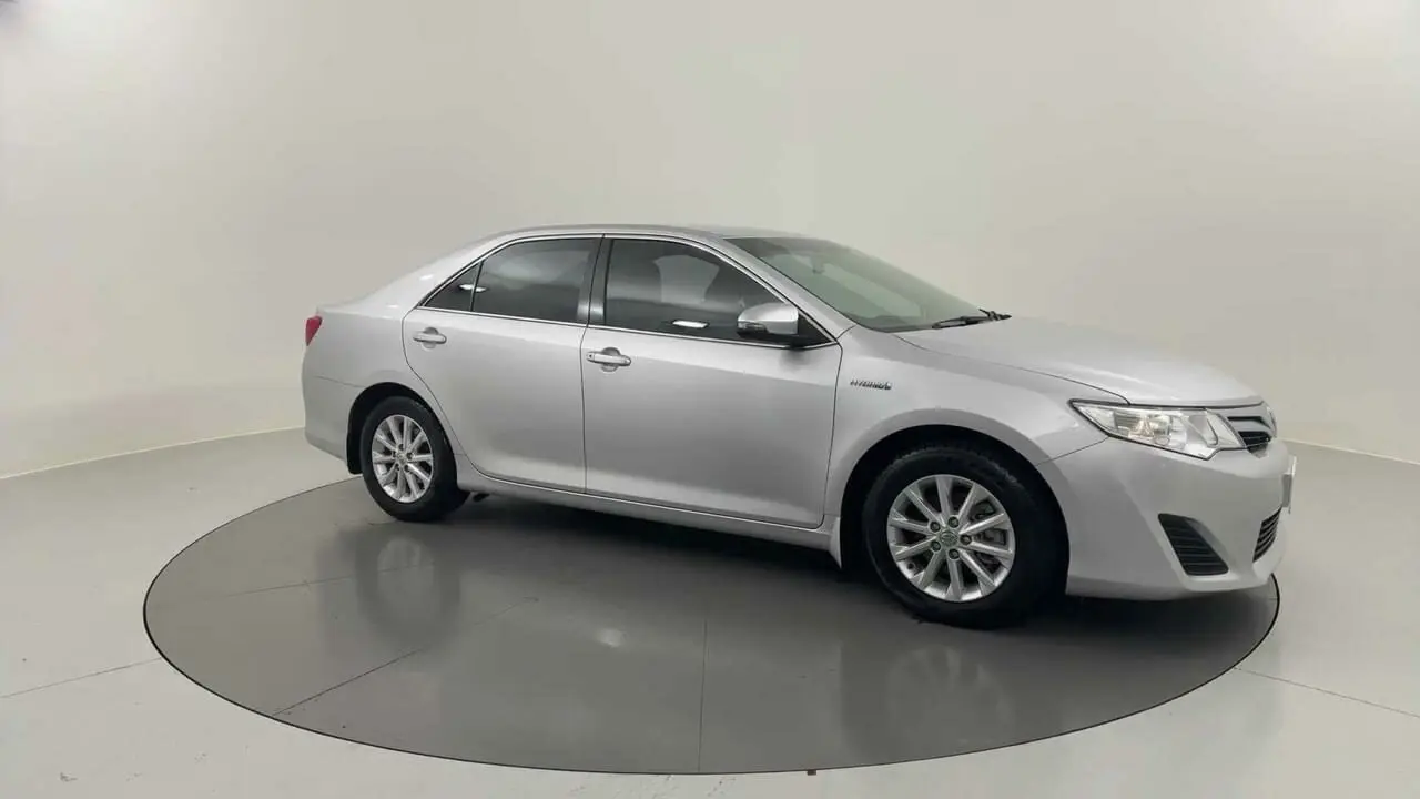 2013 Toyota Camry Image 7