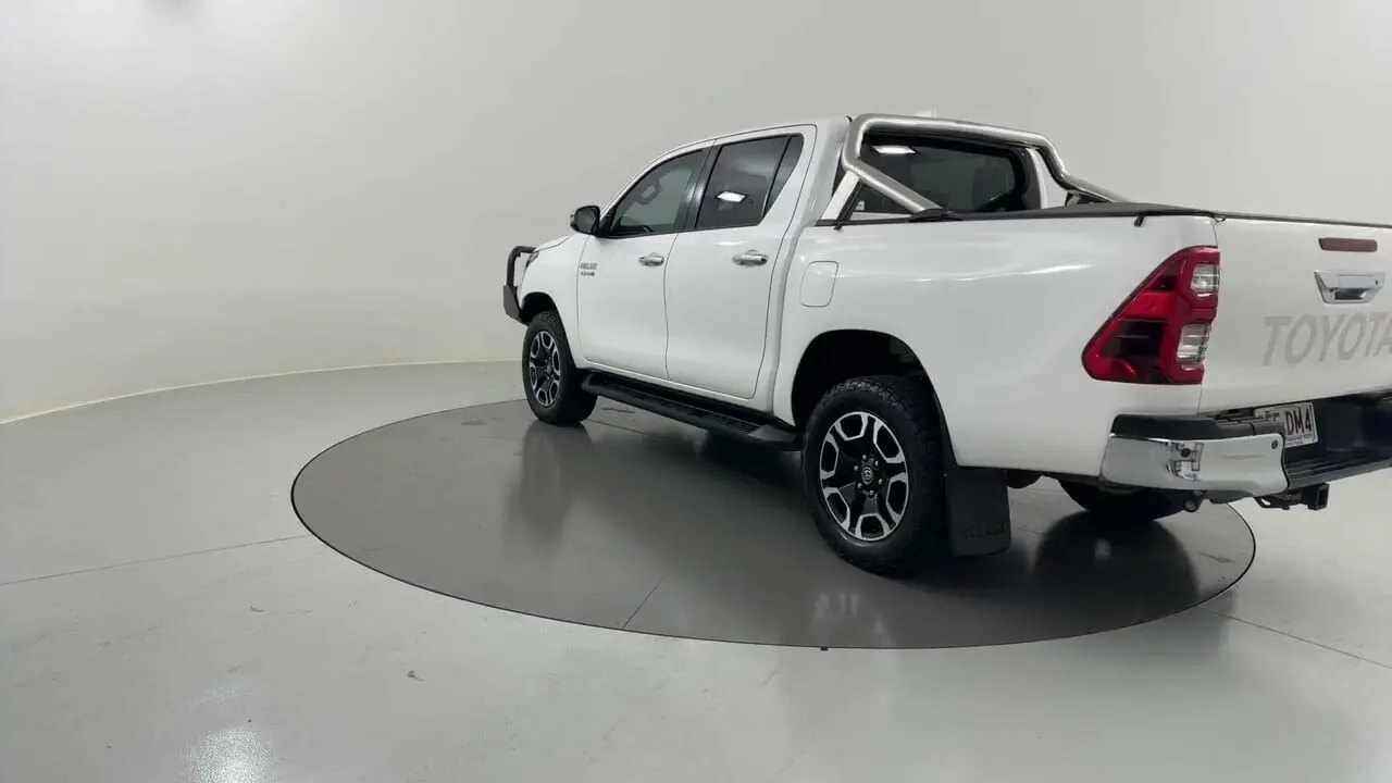 2021 Toyota Hilux Image 5