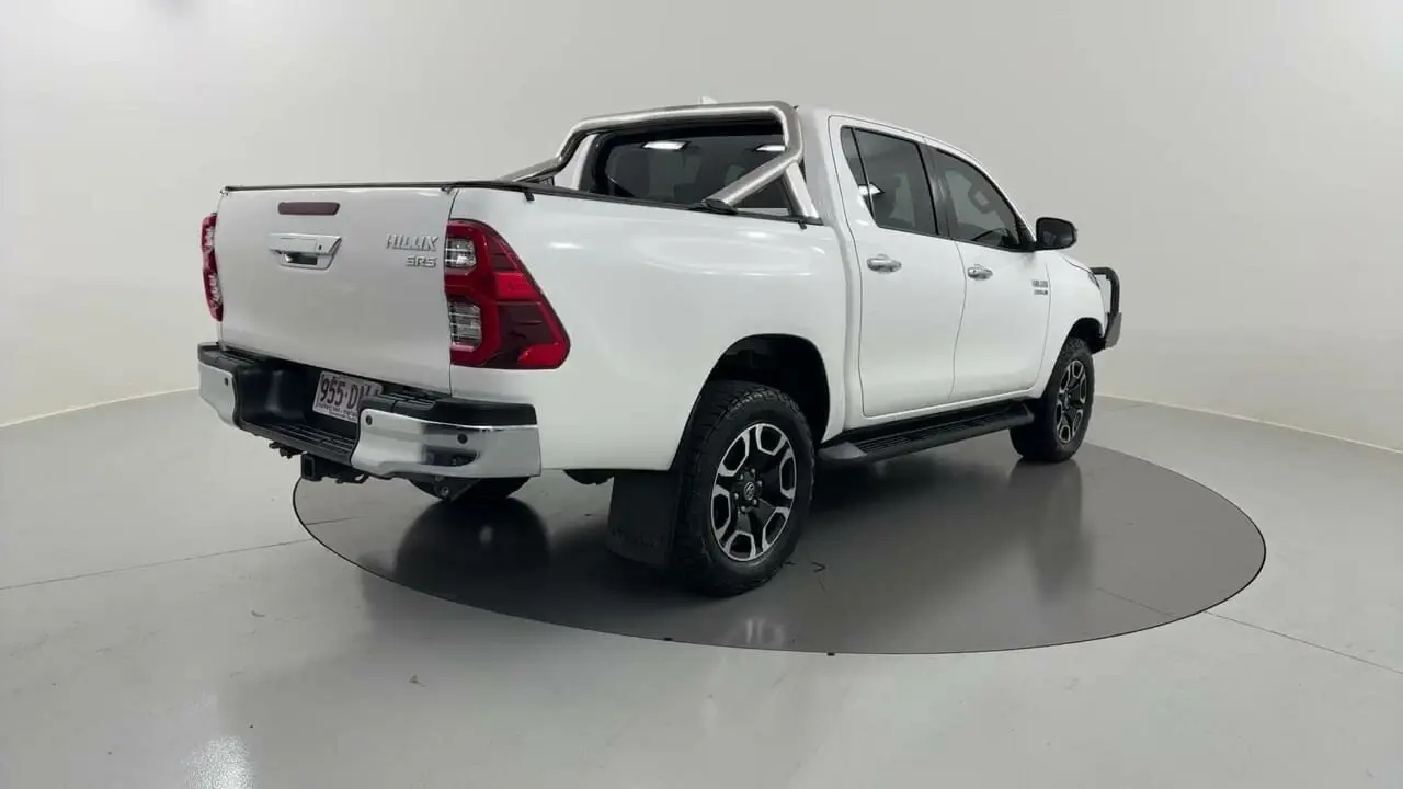 2021 Toyota Hilux Image 7