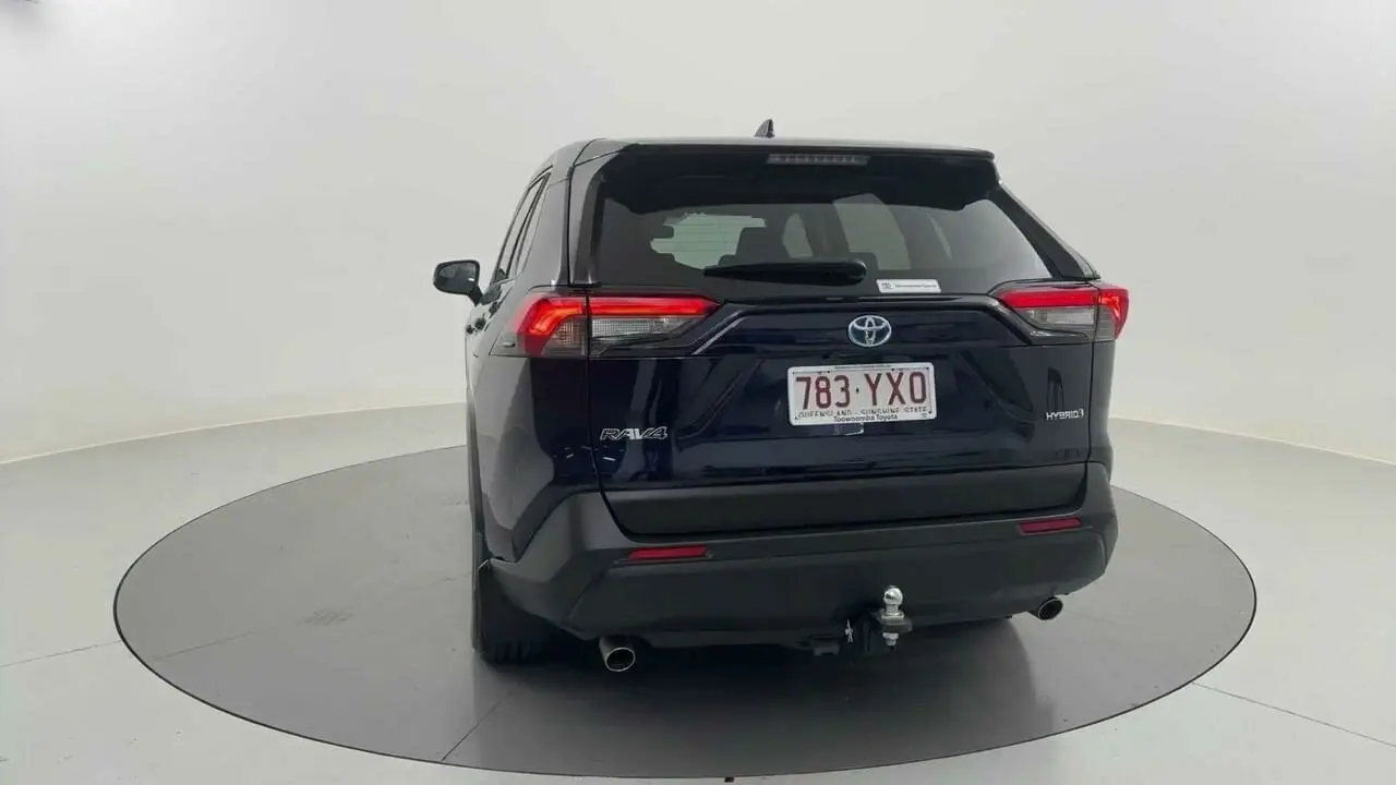 2019 Toyota RAV4 Image 5