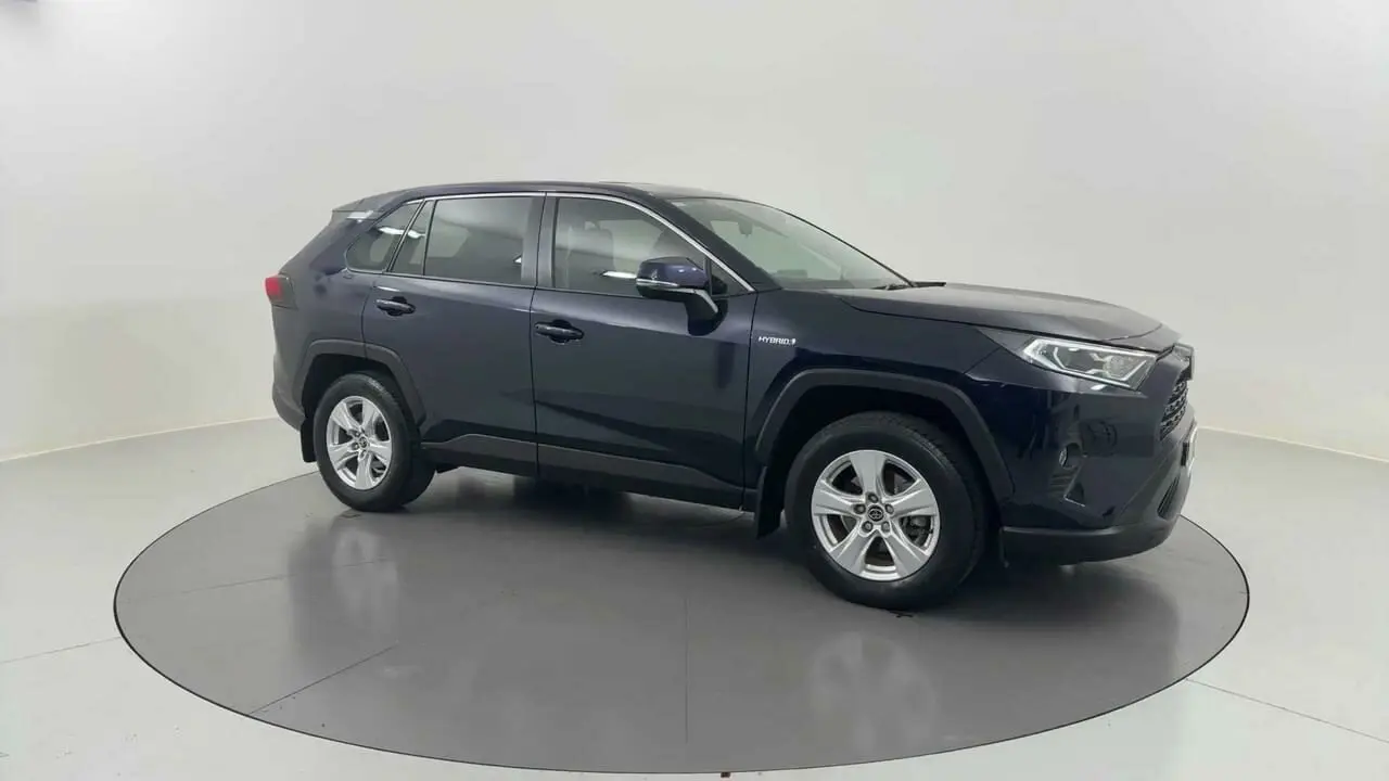 2019 Toyota RAV4 Image 8