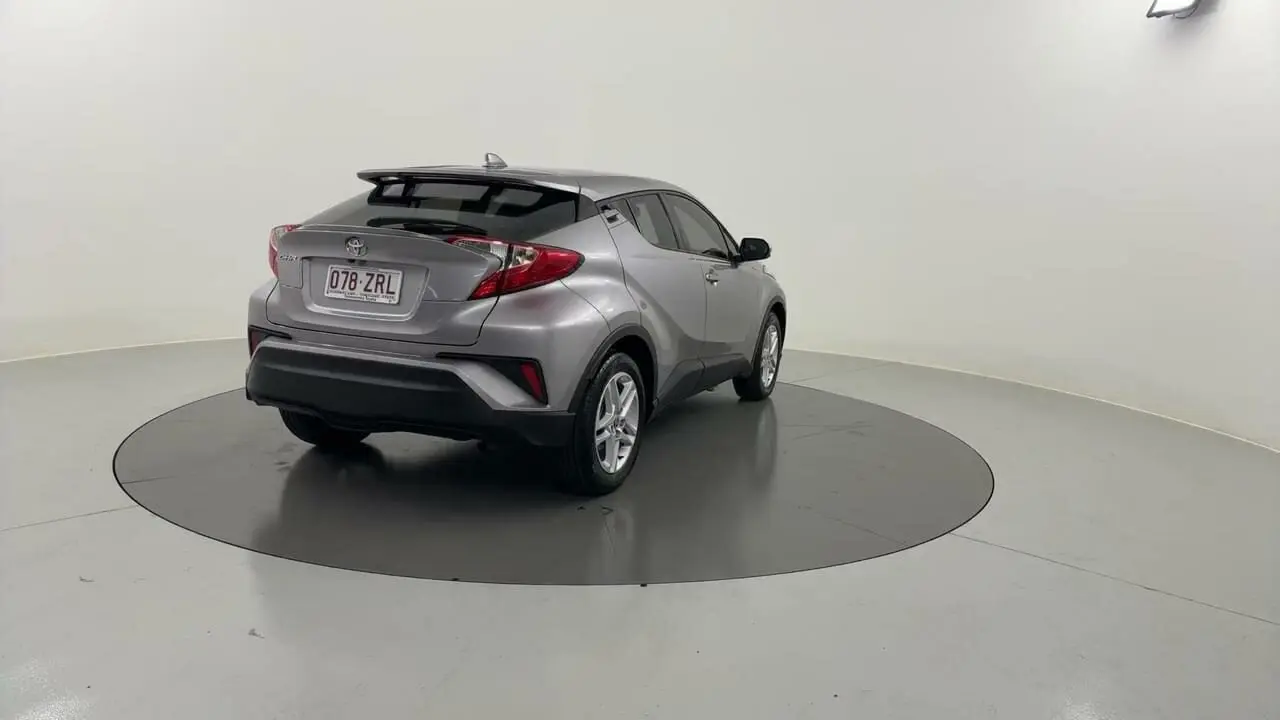 2020 Toyota C-HR Image 5