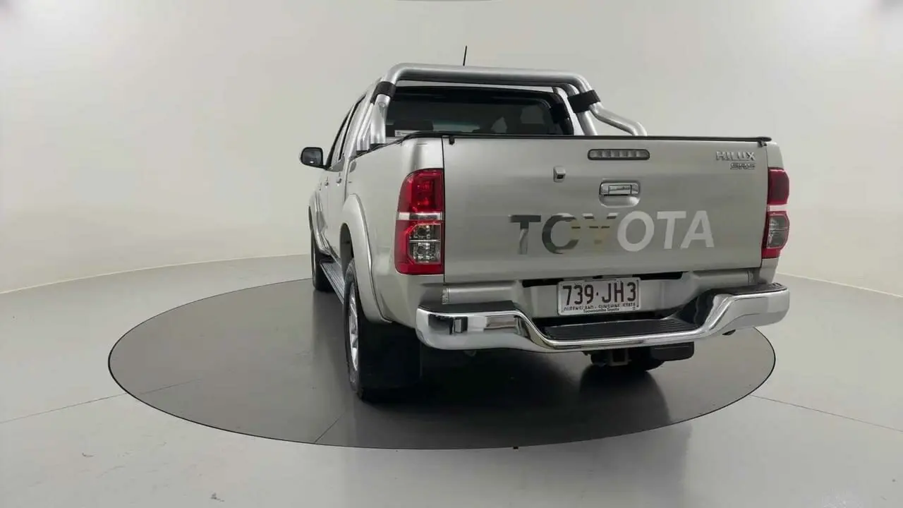 2013 Toyota Hilux Image 5