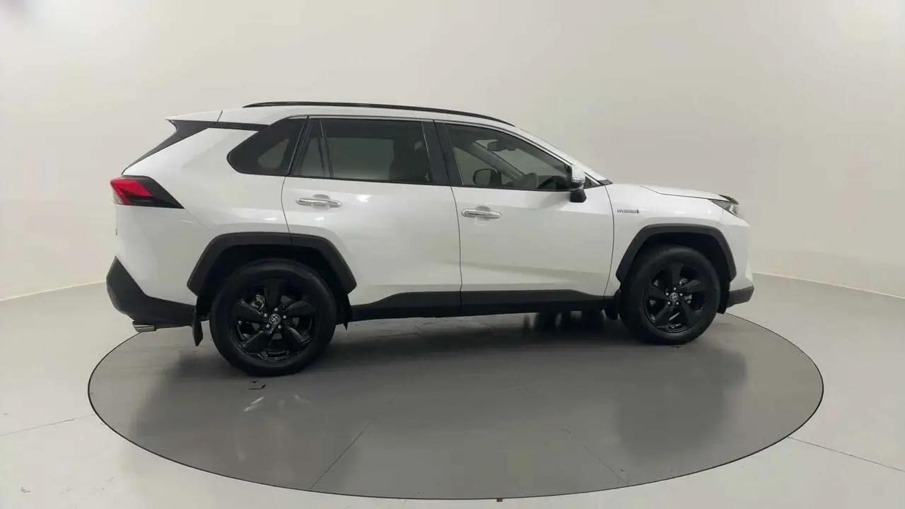 2021 Toyota RAV4 Image 7