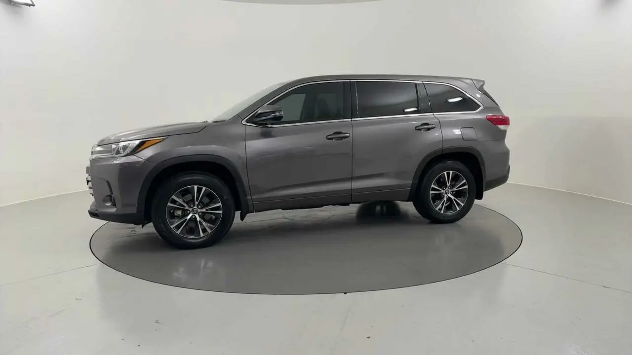 2018 Toyota Kluger Image 3