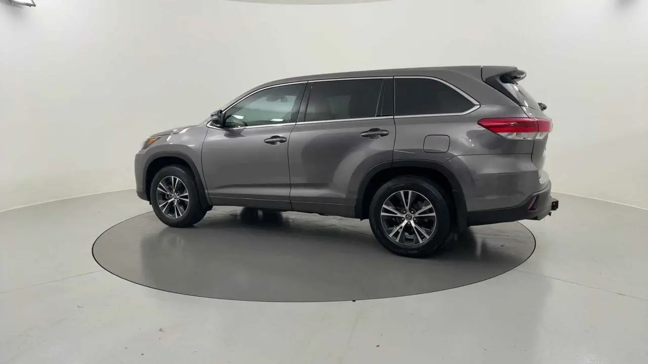 2018 Toyota Kluger Image 4