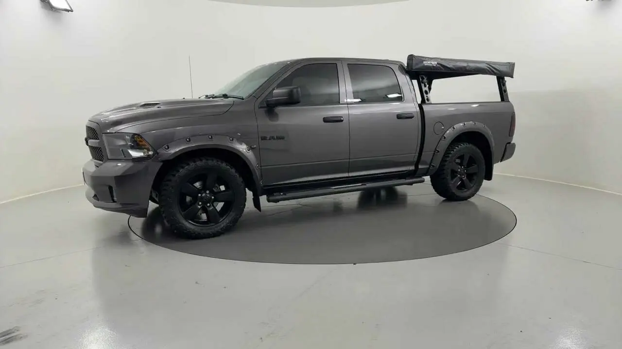 2019 Ram 1500 Image 2