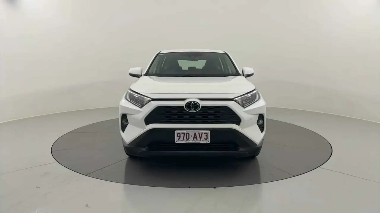 2020 Toyota RAV4 Image 8