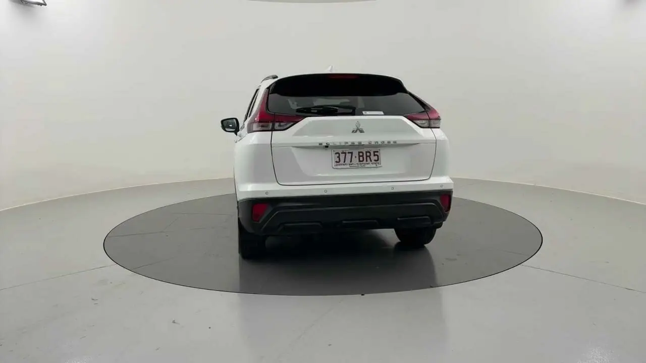 2021 Mitsubishi Eclipse Cross Image 4