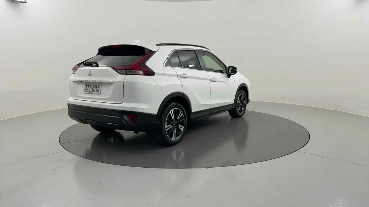 2021 Mitsubishi Eclipse Cross Image 5