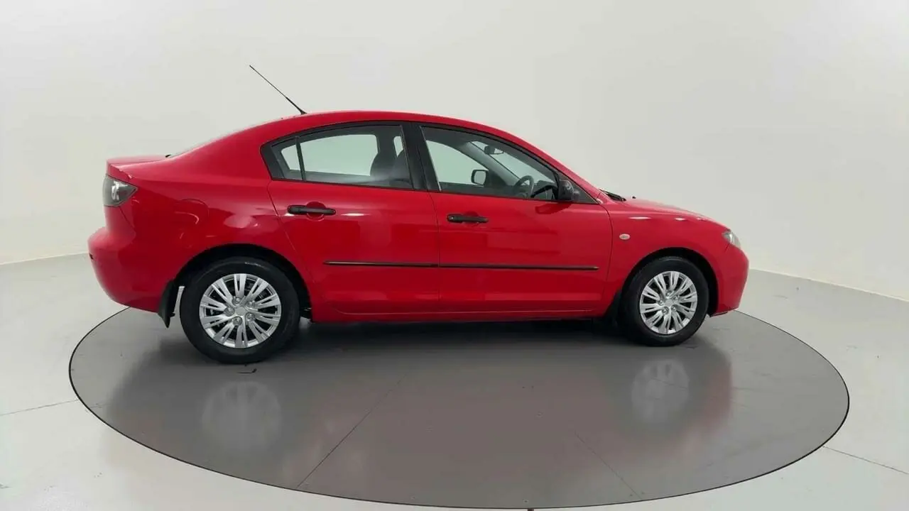 2006 Mazda 3 Image 6