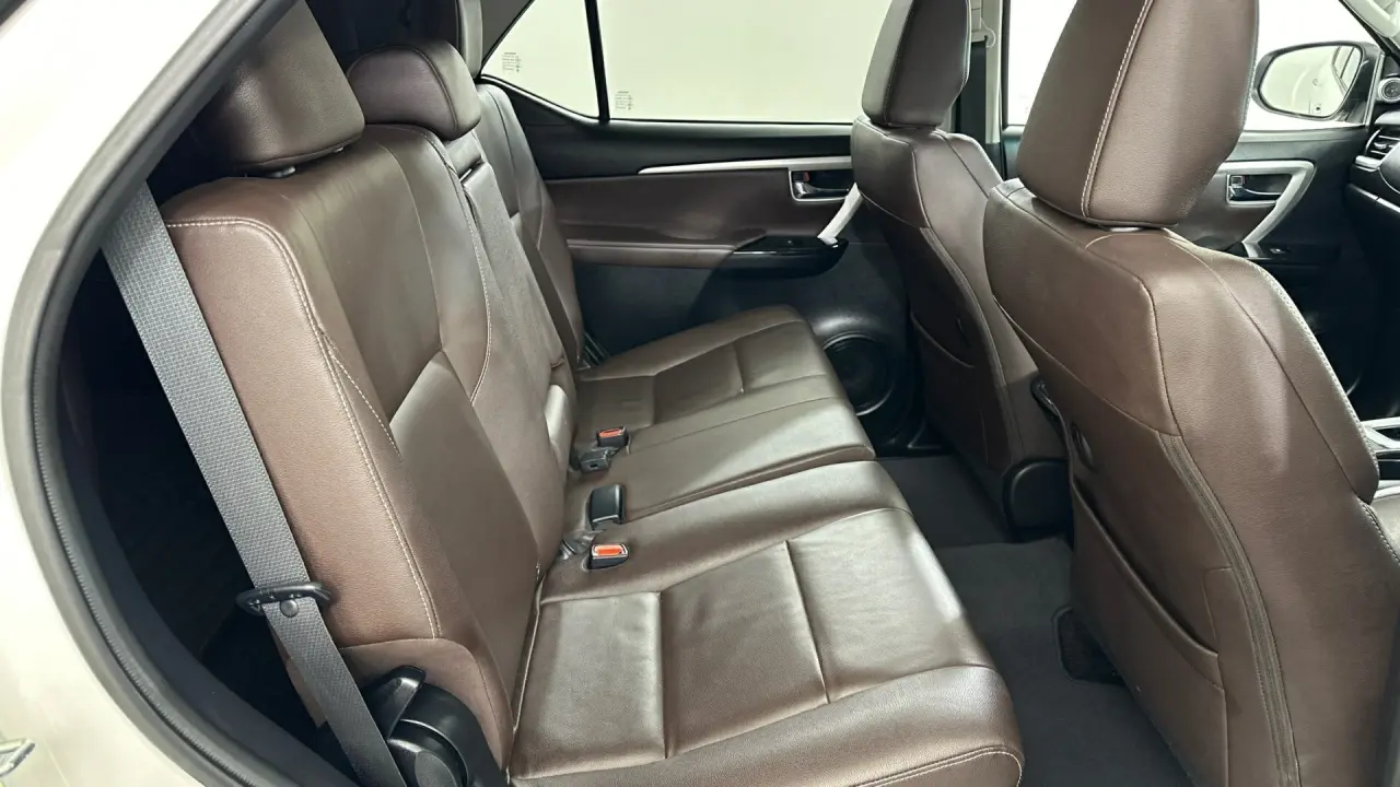 2019 Toyota Fortuner Image 14