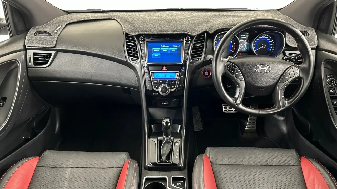 2017 Hyundai i30 Image 10