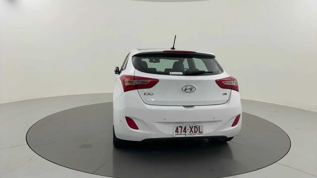 2017 Hyundai i30 Image 4