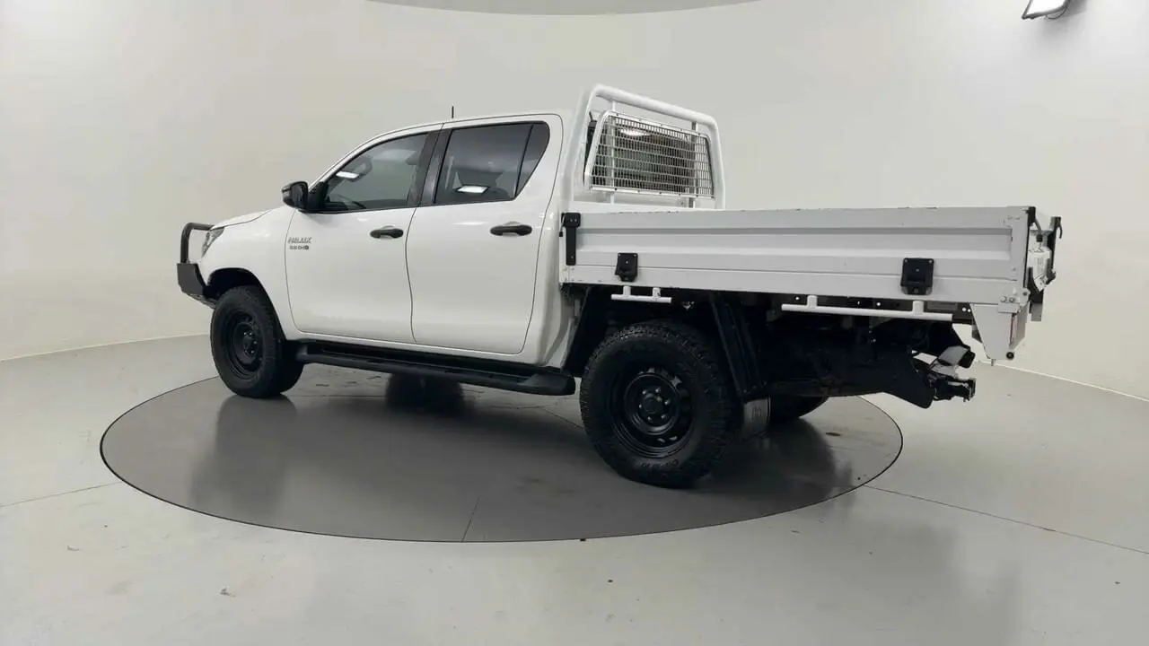 2020 Toyota Hilux Image 3