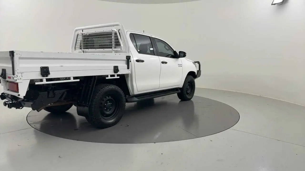 2020 Toyota Hilux Image 4