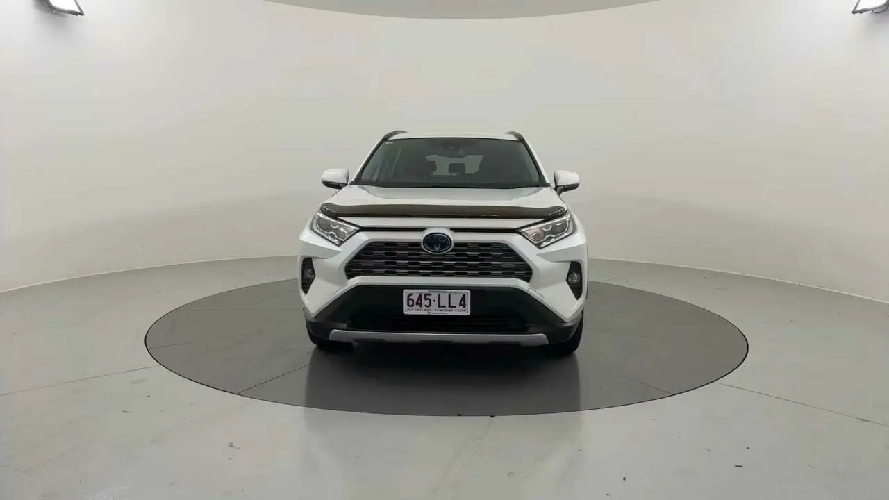 2020 Toyota RAV4 Image 8