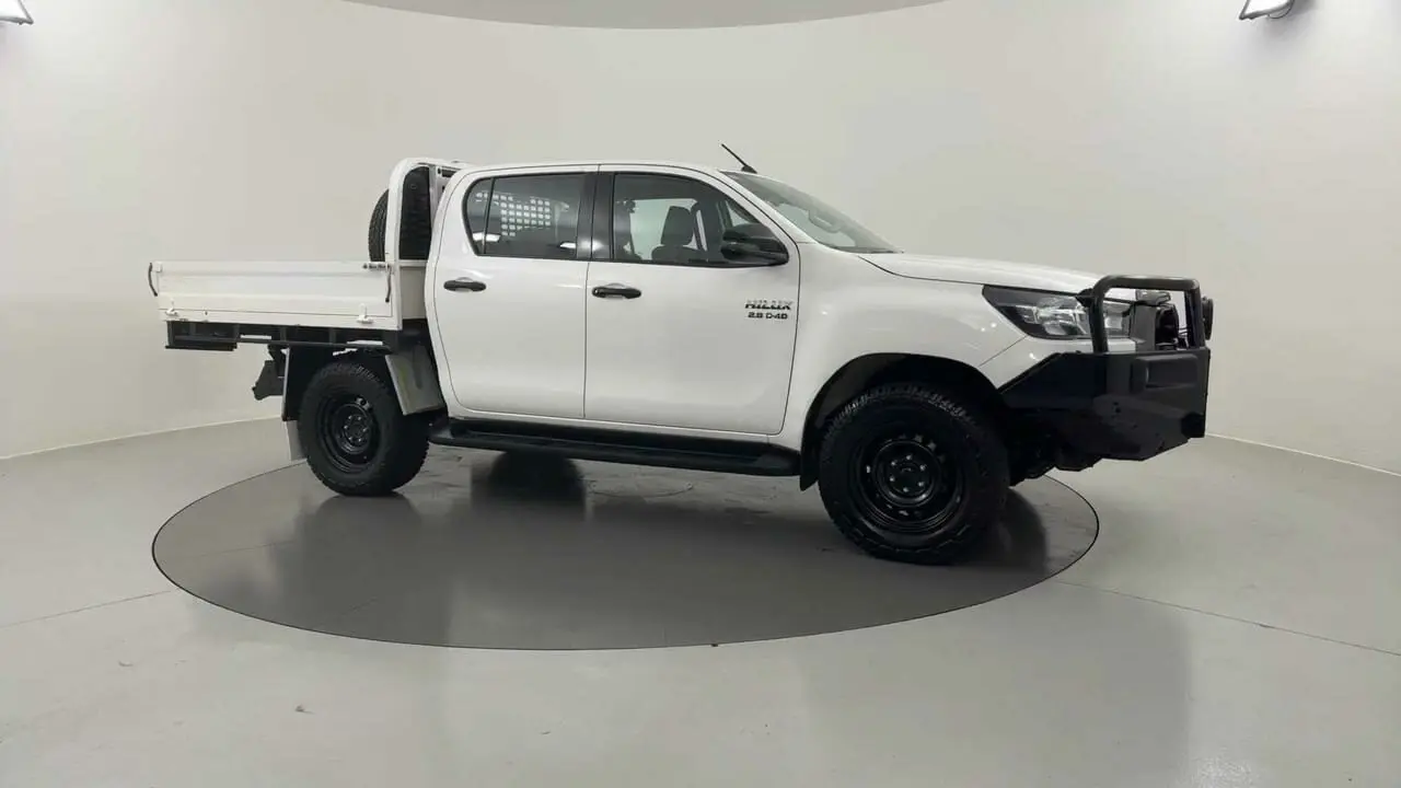 2021 Toyota Hilux Image 6