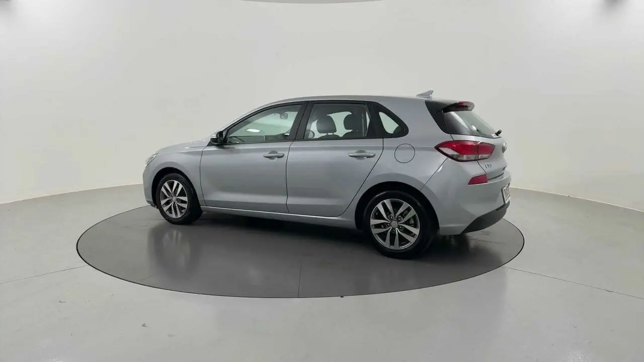 2019 Hyundai I30 Gallery Image 3