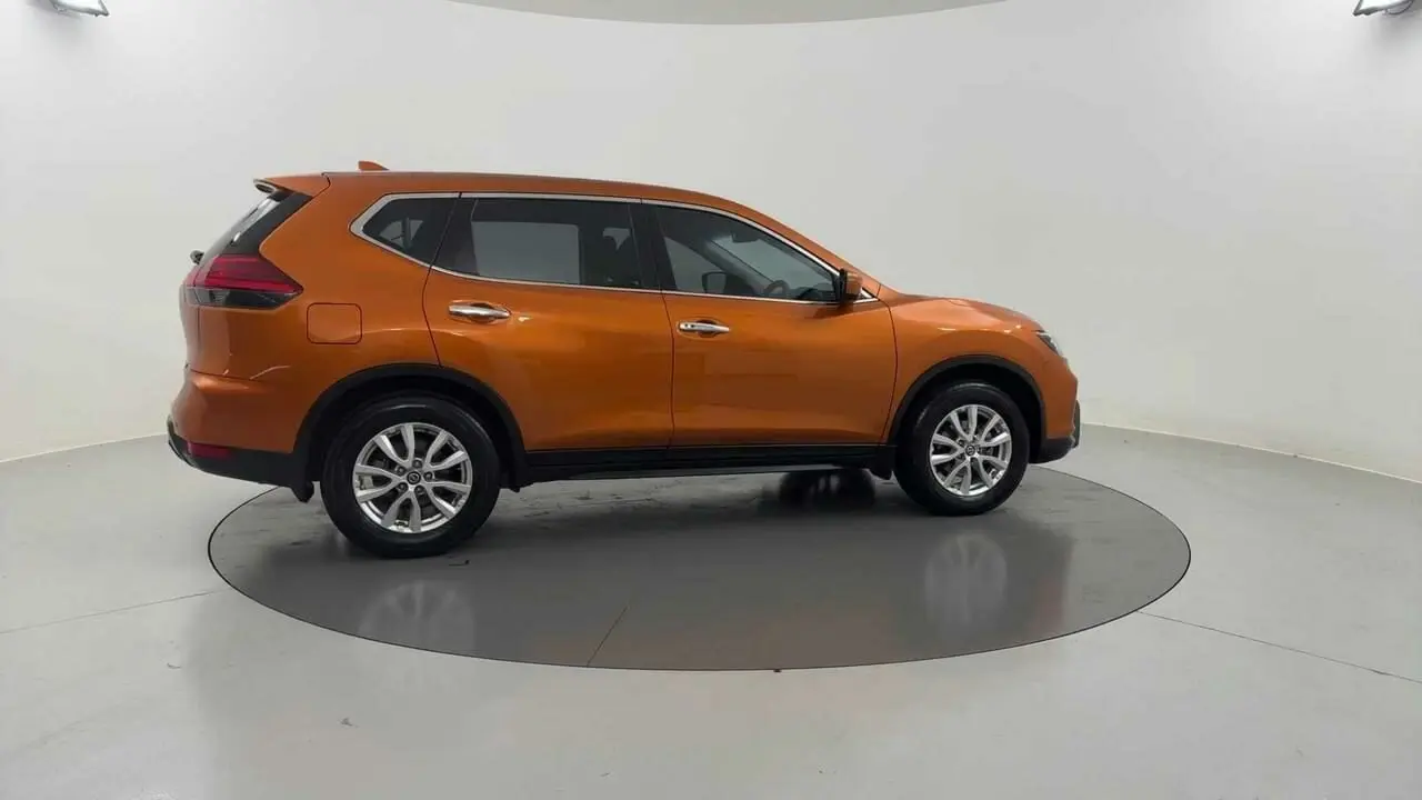 2019 Nissan X-Trail Image 6