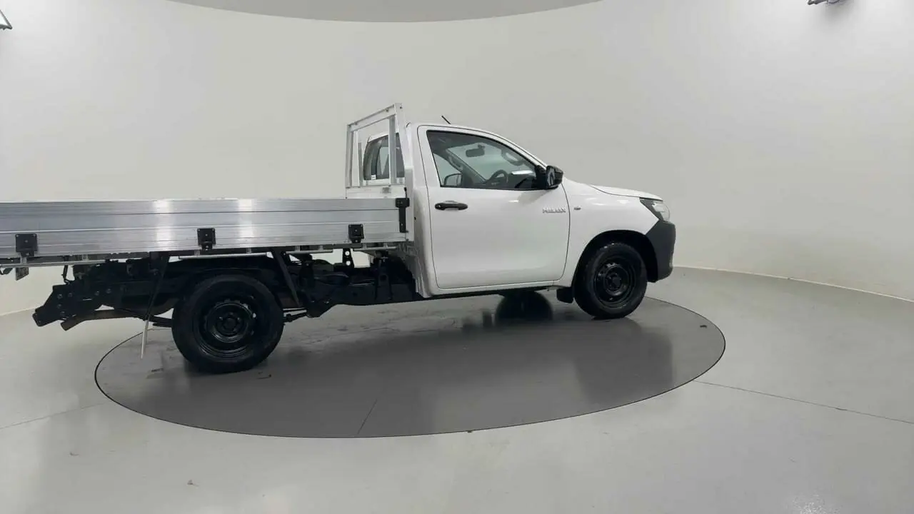 2019 Toyota Hilux Image 7