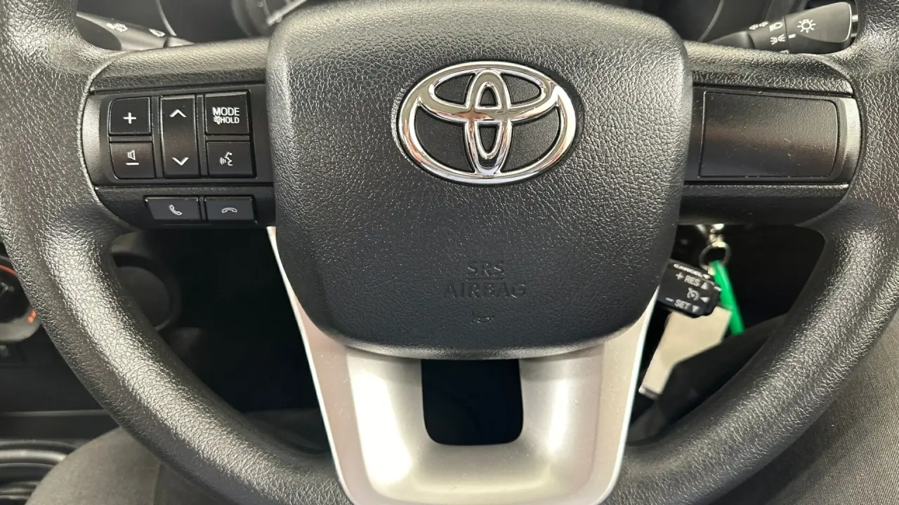 2019 Toyota Hilux Image 10