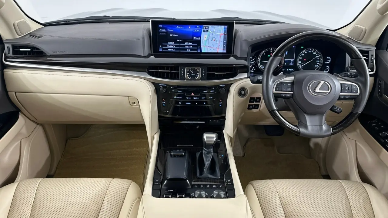 2019 Lexus Lx450d Gallery Image 9