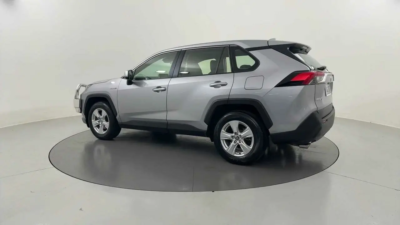 2020 Toyota Rav4 Gallery Image 3