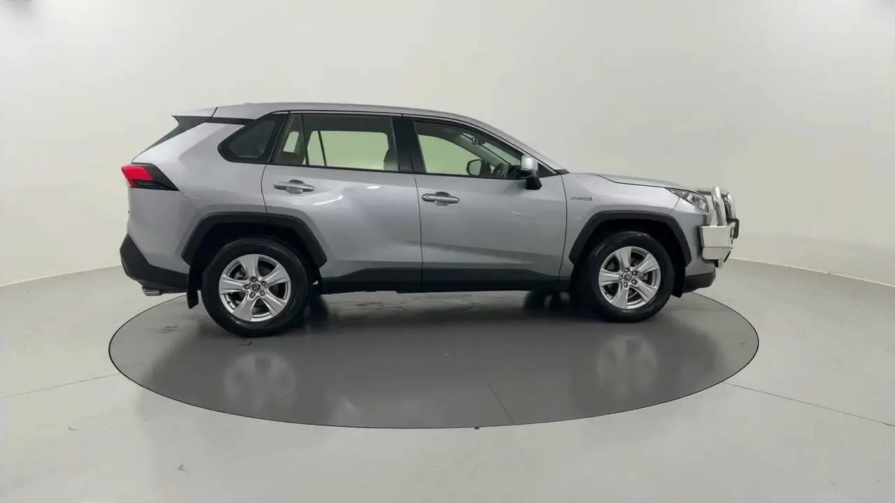 2020 Toyota Rav4 Gallery Image 6