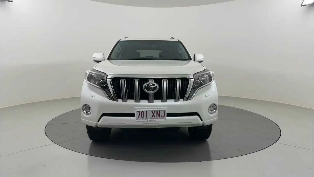 2016 Toyota Landcruiser Prado Gallery Image 8