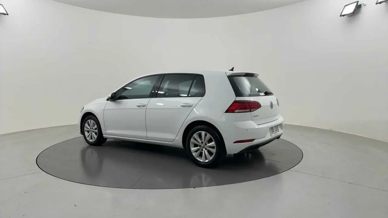 2019 Volkswagen Golf Gallery Image 3