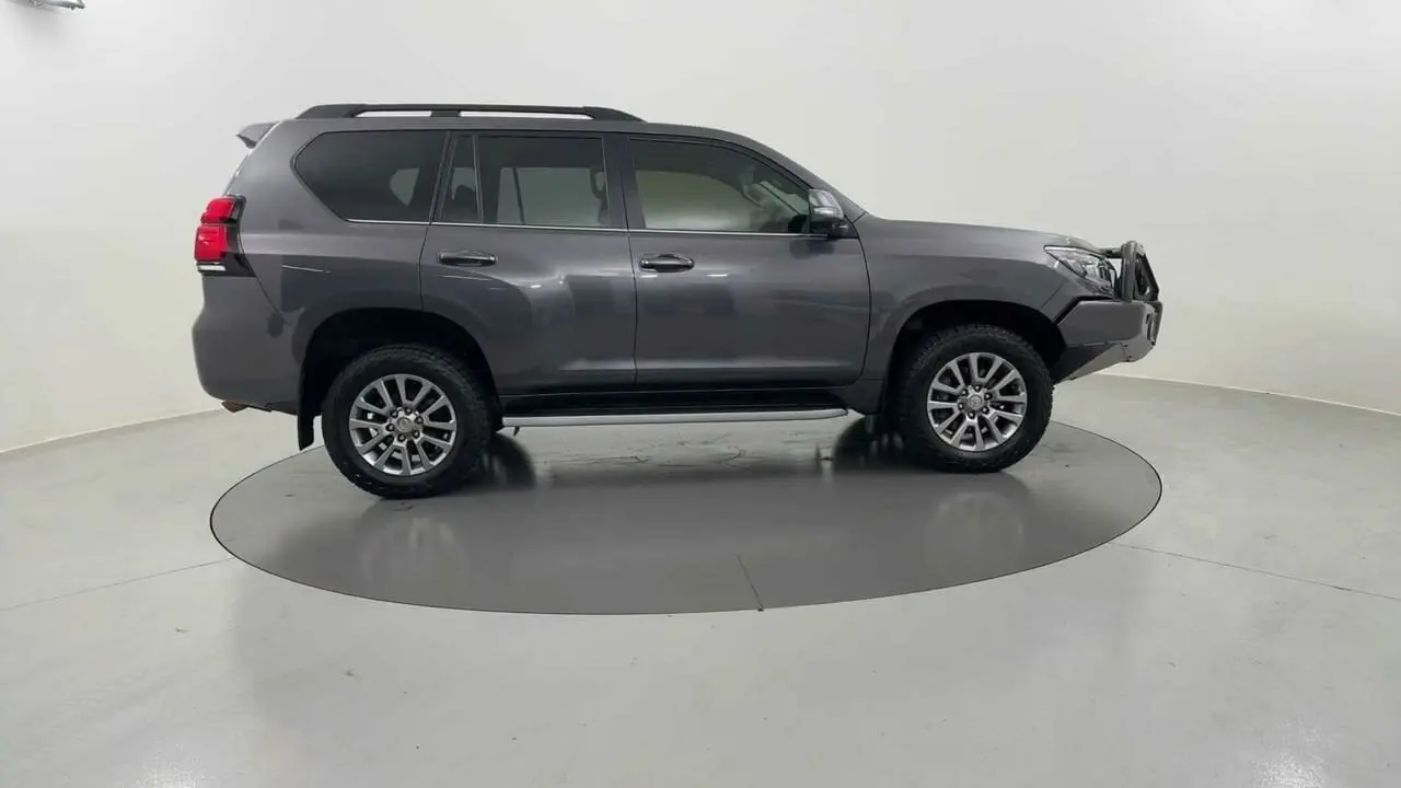 2020 Toyota Landcruiser Prado Gallery Image 6