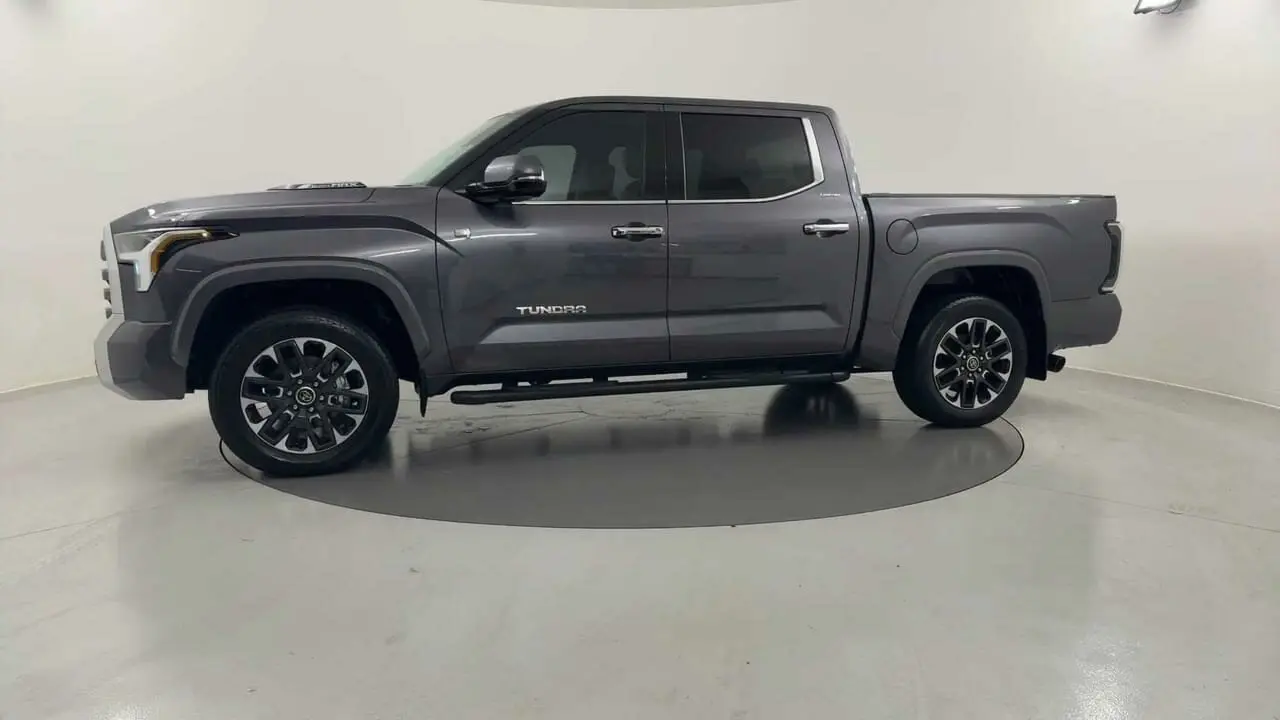 2023 Toyota Tundra Gallery Image 2