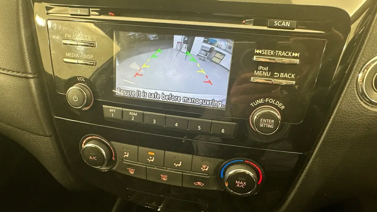 2019 Nissan X-Trail Gallery Image 10