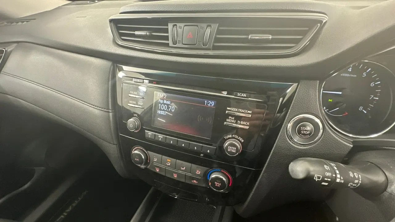 2019 Nissan X-Trail Gallery Image 11