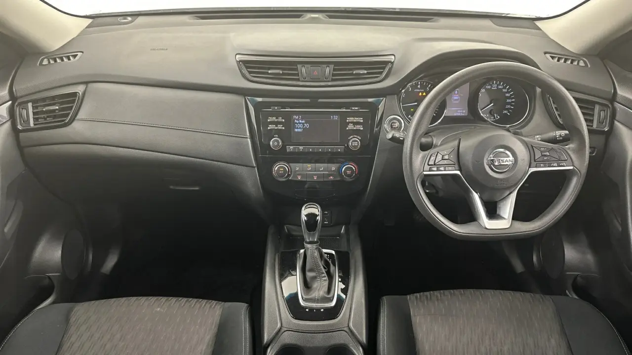 2019 Nissan X-Trail Gallery Image 13