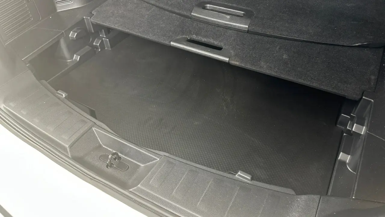 2019 Nissan X-Trail Gallery Image 16