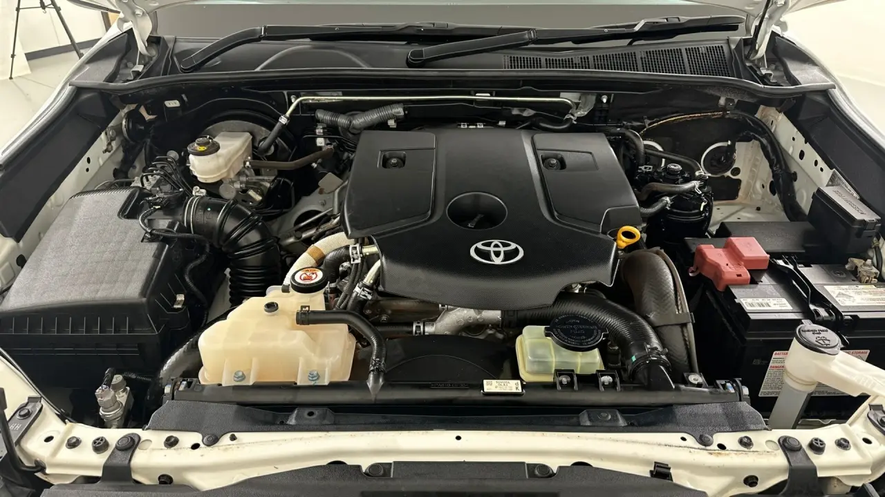 2019 Toyota Hilux Gallery Image 21