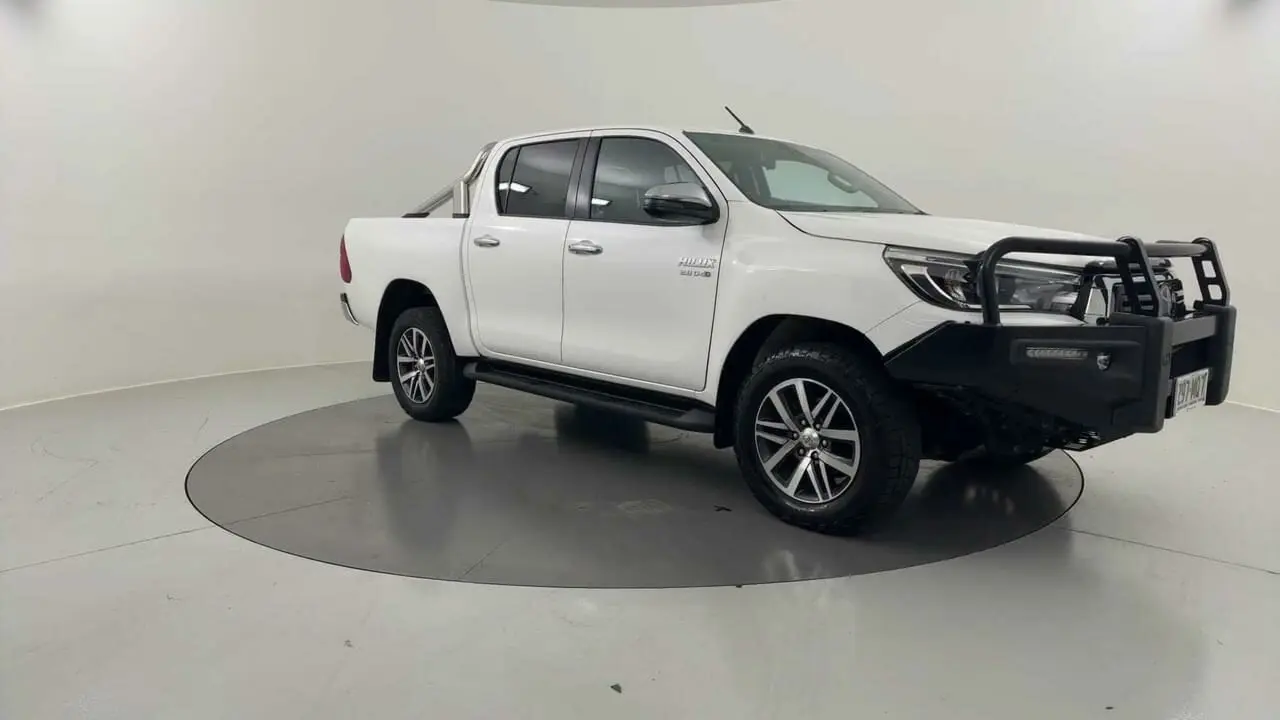 2019 Toyota Hilux Gallery Image 7