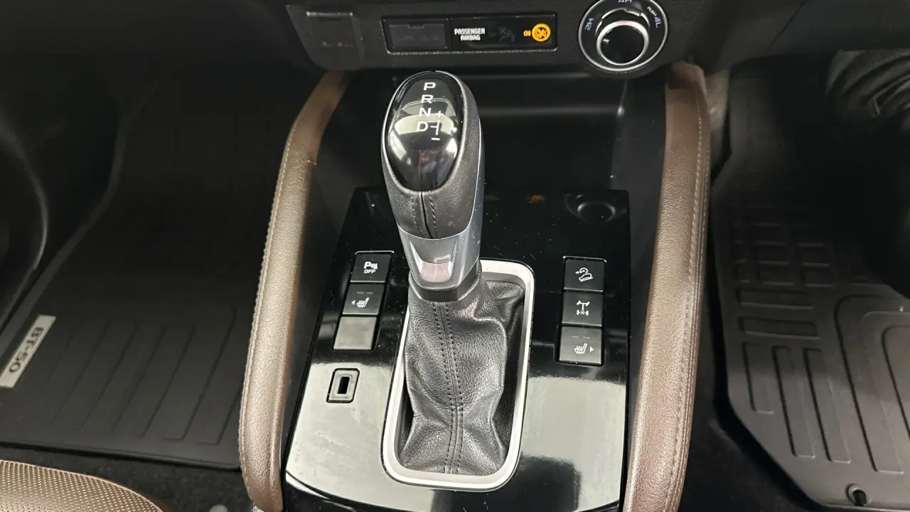 2021 Mazda BT-50 Gallery Image 15