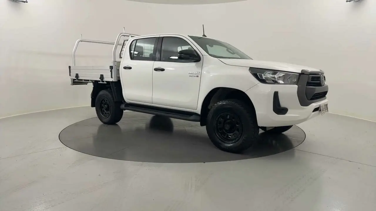 2020 Toyota Hilux Gallery Image 7