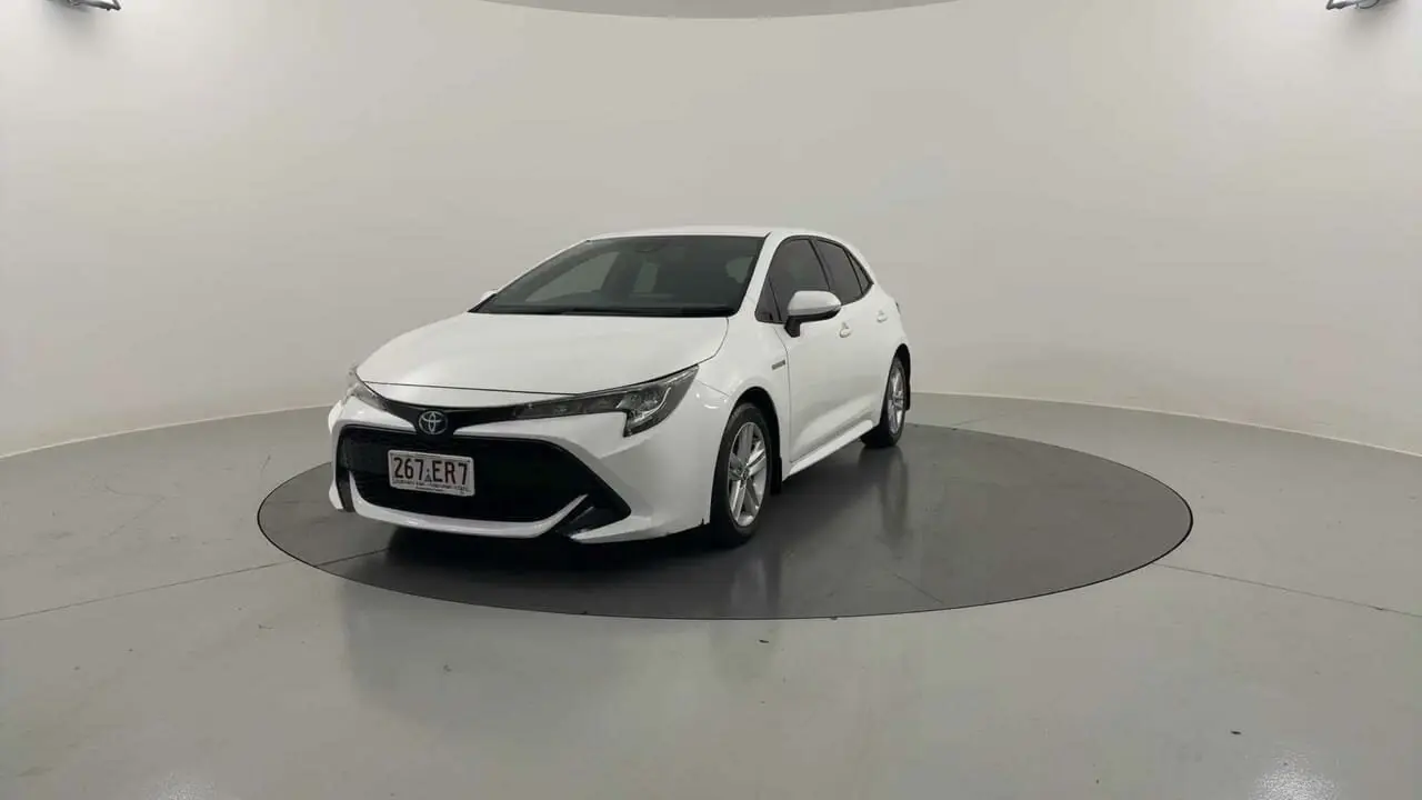 2022 Toyota Corolla Gallery Image 1