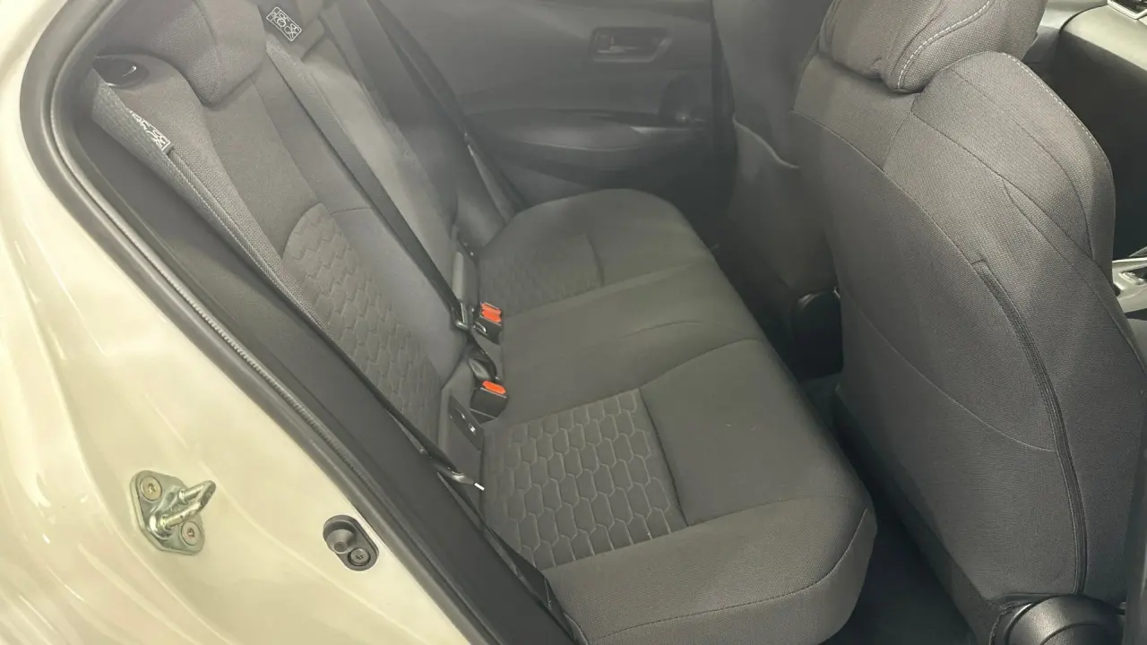 2022 Toyota Corolla Gallery Image 15