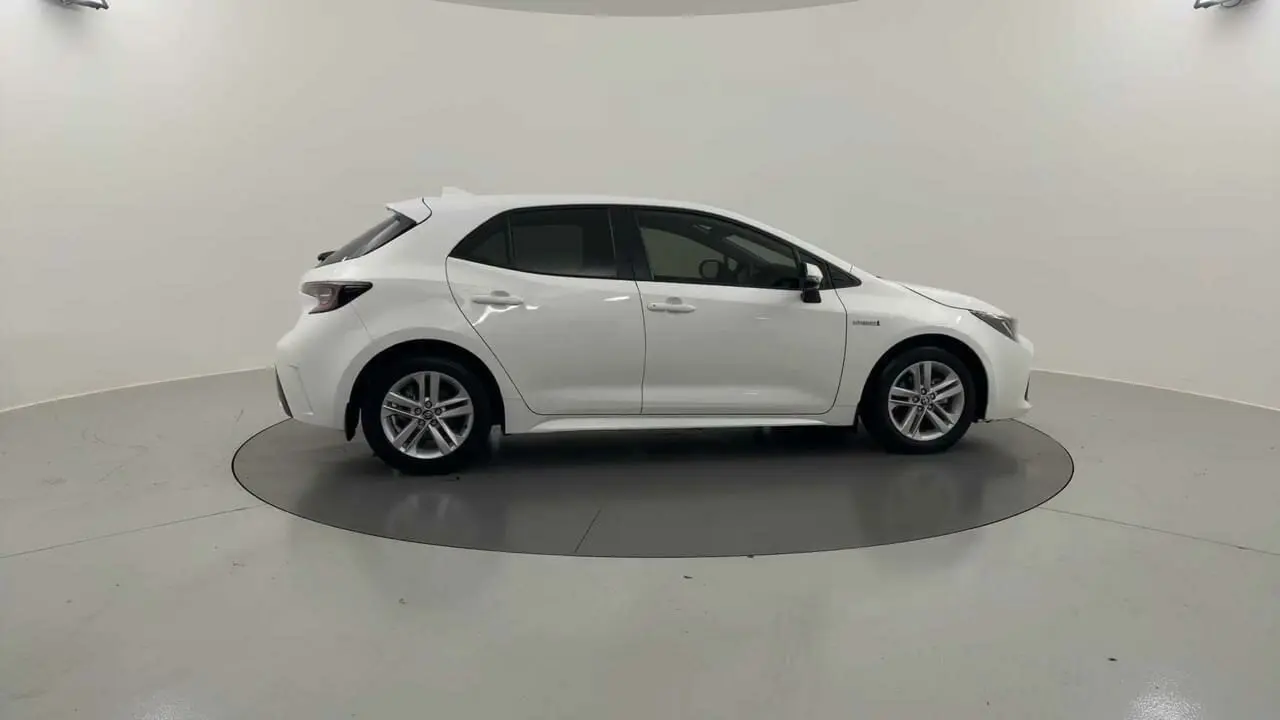 2022 Toyota Corolla Gallery Image 6